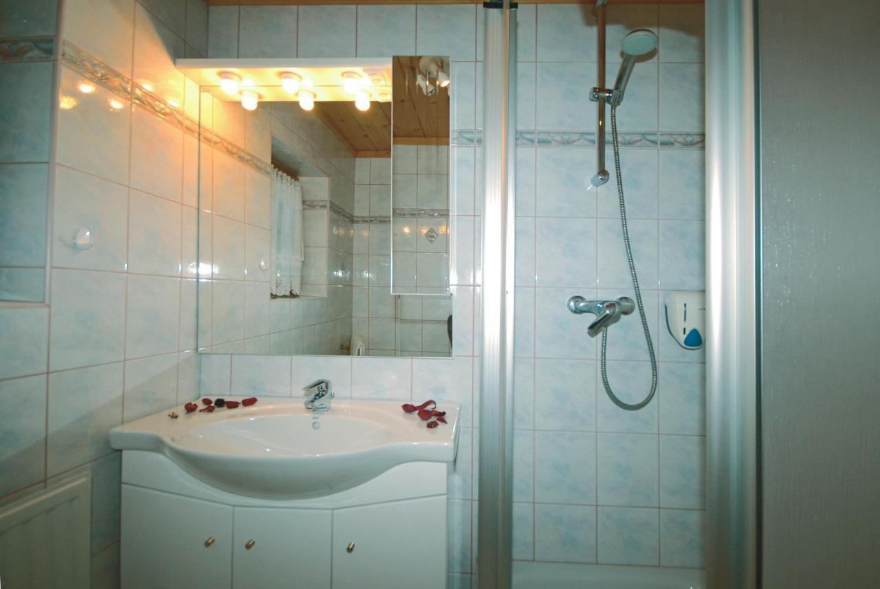 Fruehstuecks- & Apartmenthaus Maislau Rauris Szoba fotó