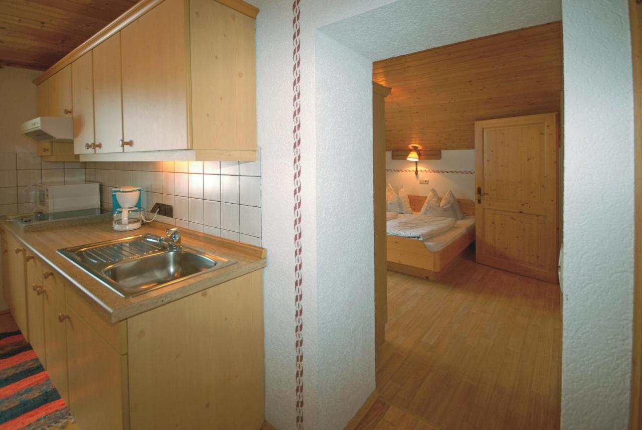 Fruehstuecks- & Apartmenthaus Maislau Rauris Szoba fotó