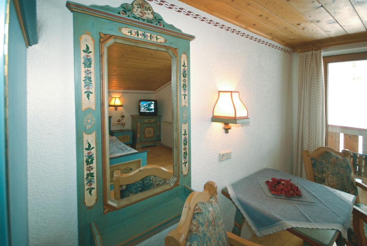 Fruehstuecks- & Apartmenthaus Maislau Rauris Szoba fotó